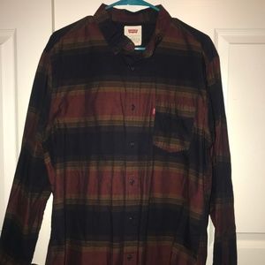 Levi Long Sleeve Button Down Shirt